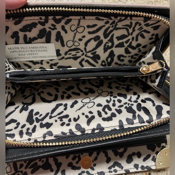 Jessica Simpson wallet, blush pink faux pebble leather . Animal print inside. - Picture 8 of 11